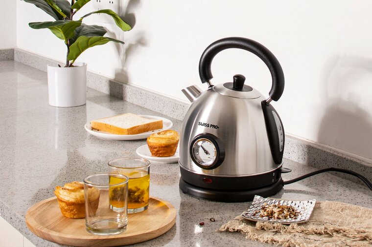 Swiss Pro+ SP-WK2200BS - retro waterkoker 1.8 L - 2200W - Zilver - 1.8 liter